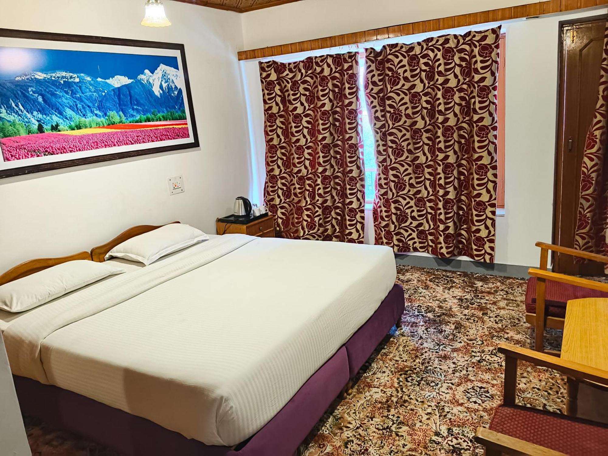 Hotel Season Palace Srinagar  Exterior photo