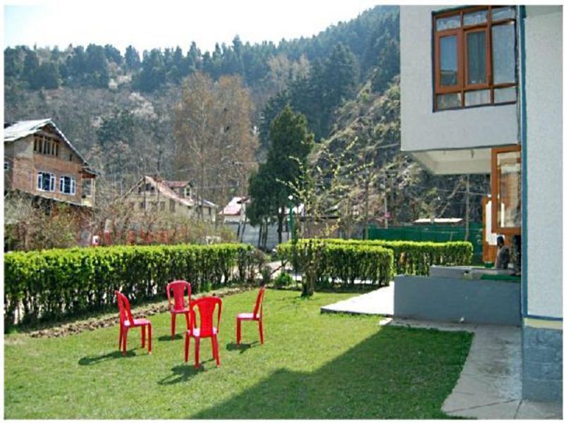 Hotel Season Palace Srinagar  Exterior photo